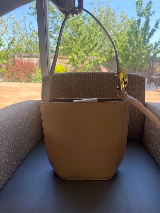 Zara Handbags - Zara Tan Leather Bucket Shoulder Bag with Gold Buckle